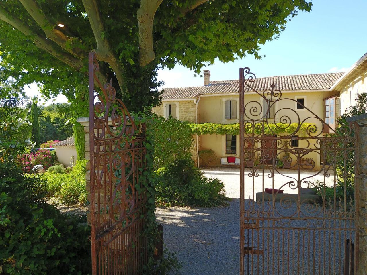 Le Clos Saint Saourde Beaumes-de-Venise Buitenkant foto